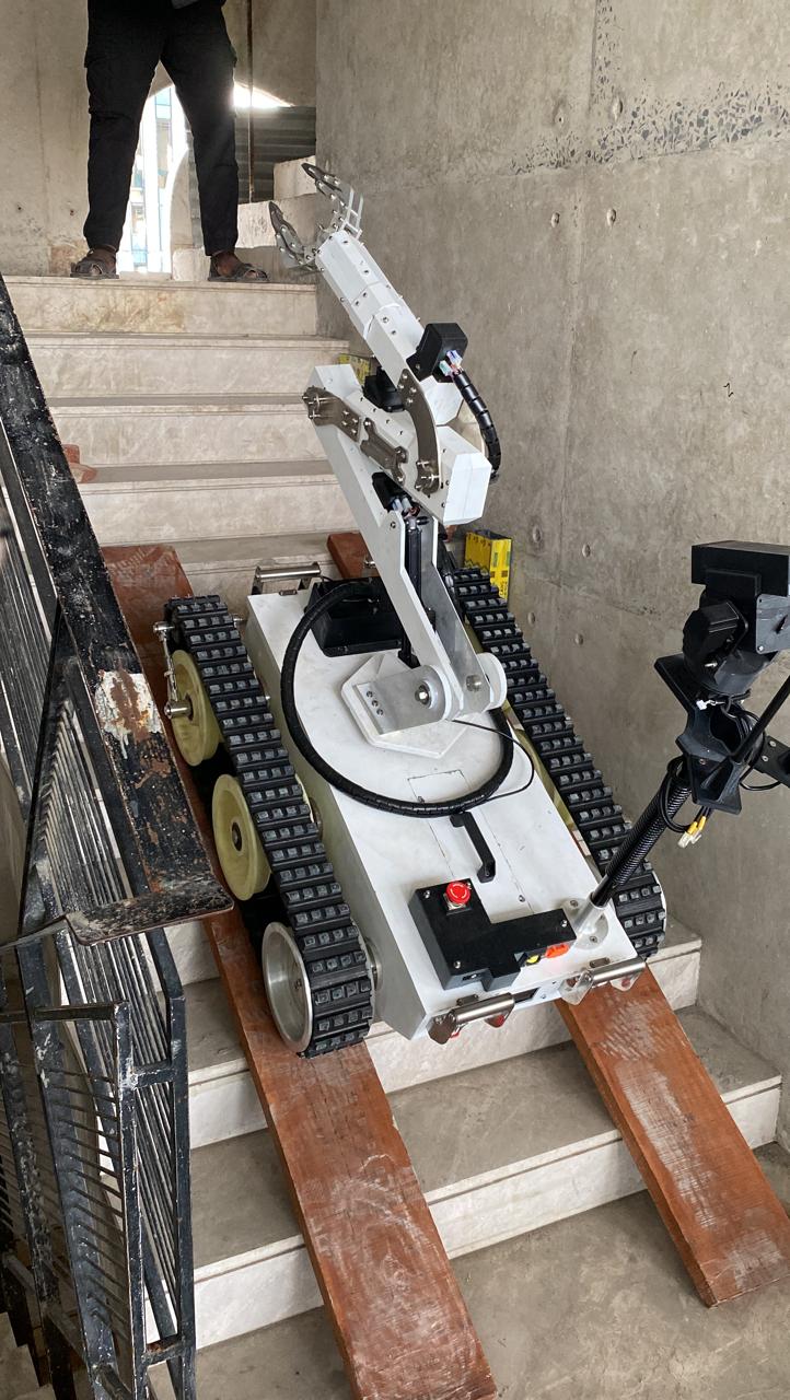 ROV Control System — Explosive Ordnance Disposal (EOD)